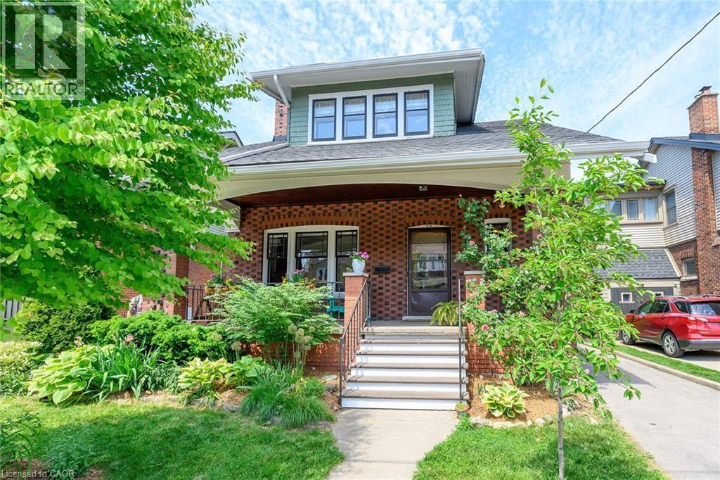 22 Connaught Avenue S, Hamilton, ON