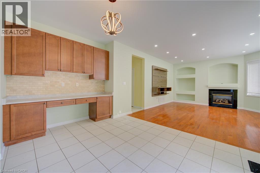 180 Arthur Fach Drive, Cambridge, ON