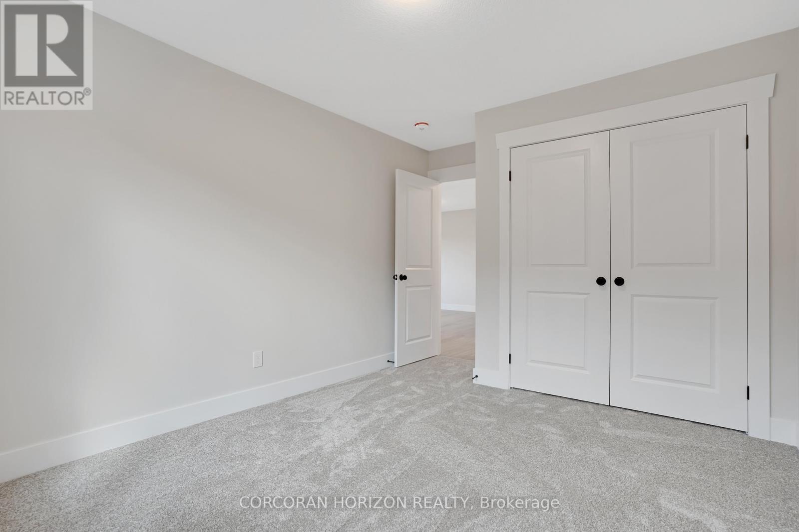 24 Moon Crescent, Cambridge, ON