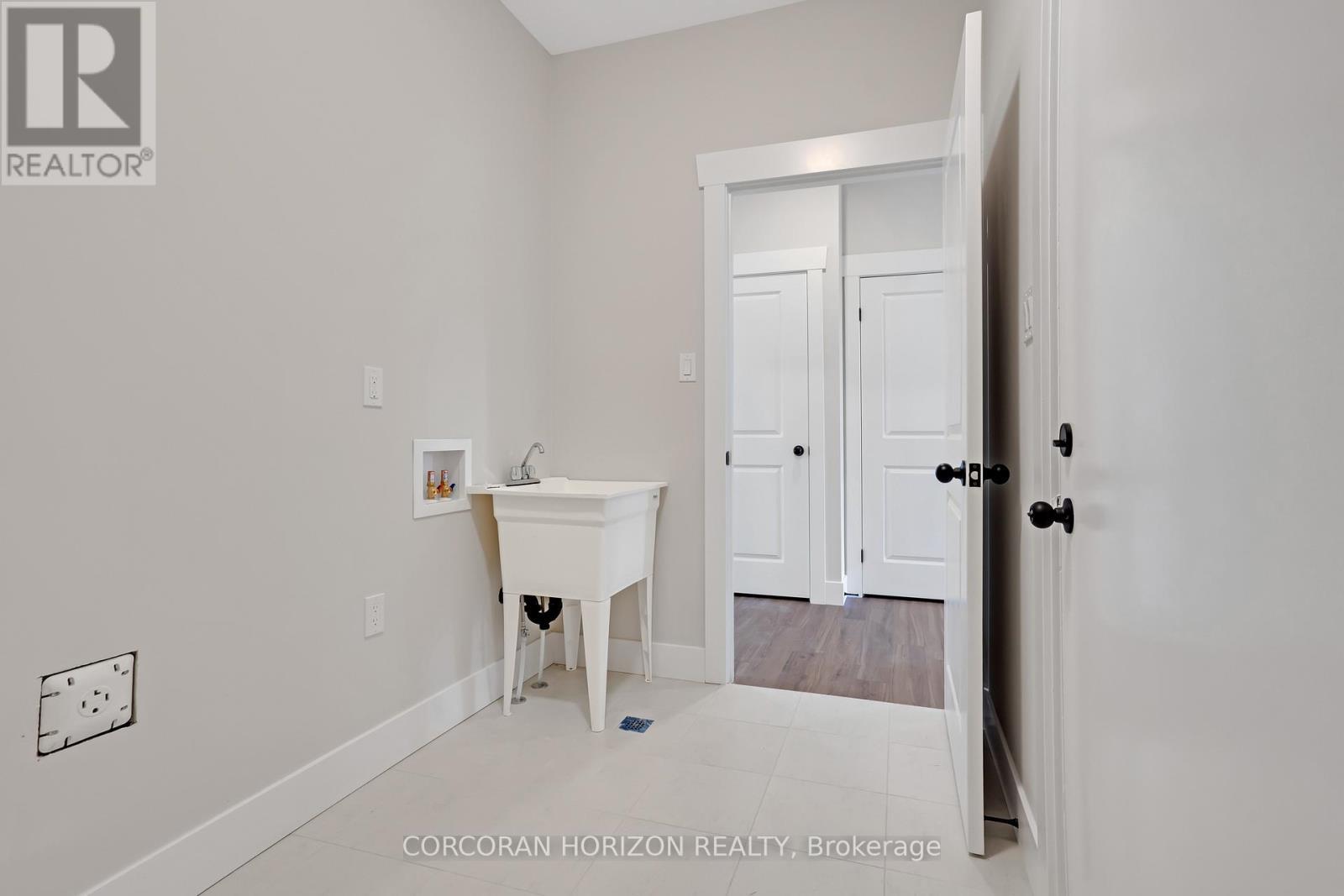 24 Moon Crescent, Cambridge, ON