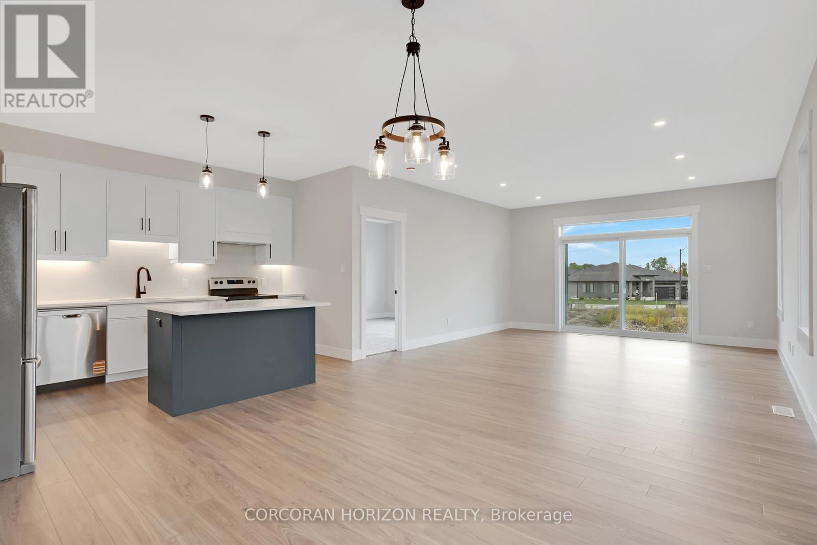 24 Moon Crescent, Cambridge, ON