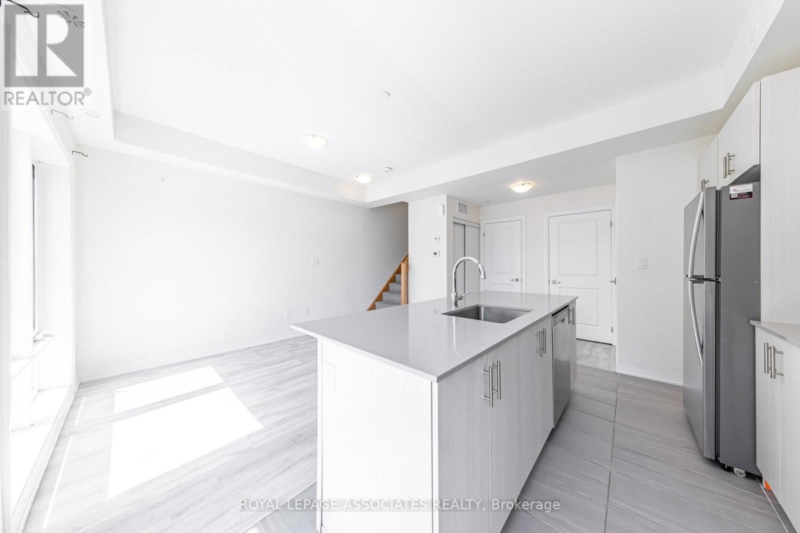 44 - 30 Liben Way, Toronto, ON