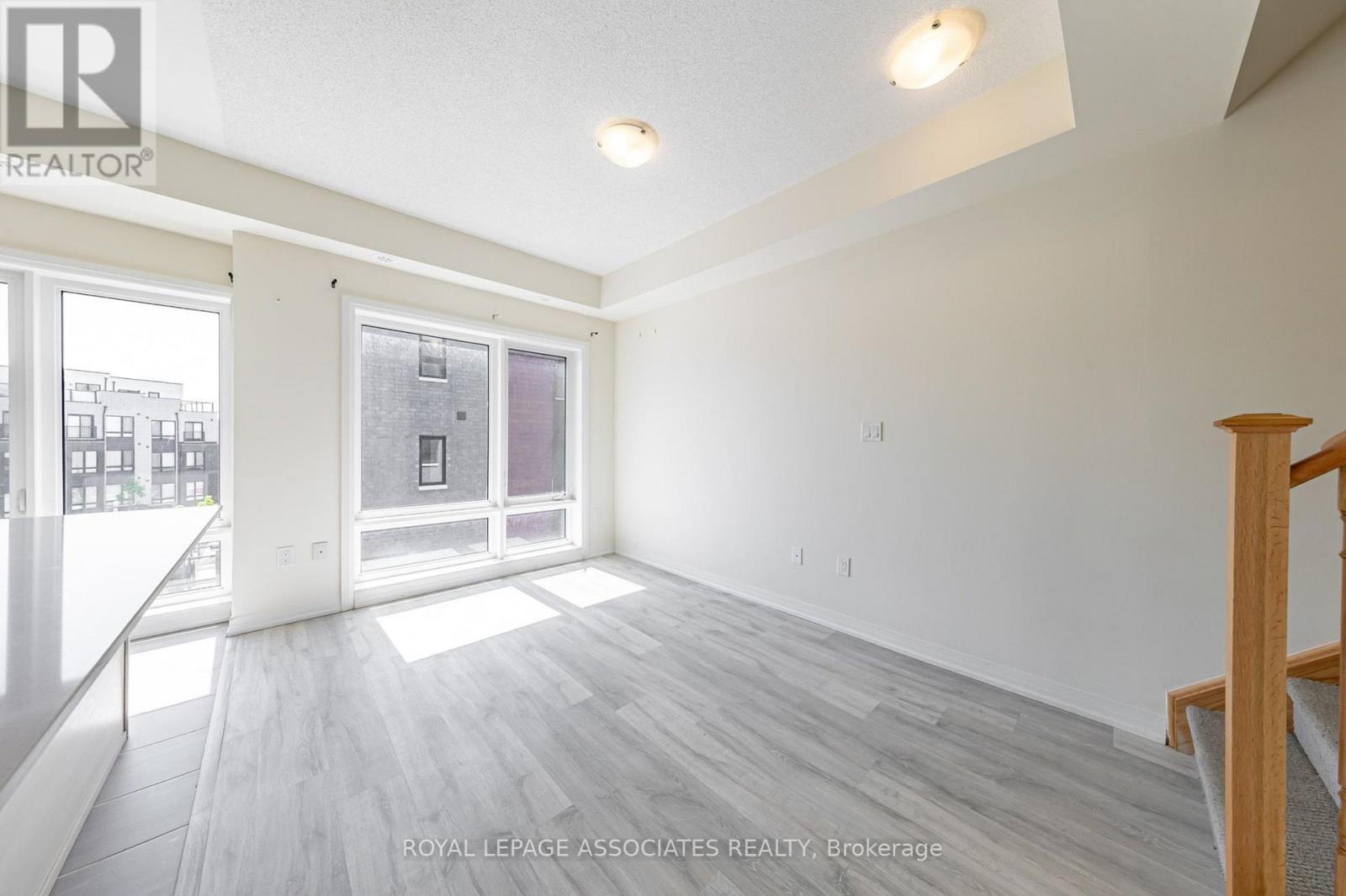 44 - 30 Liben Way, Toronto, ON