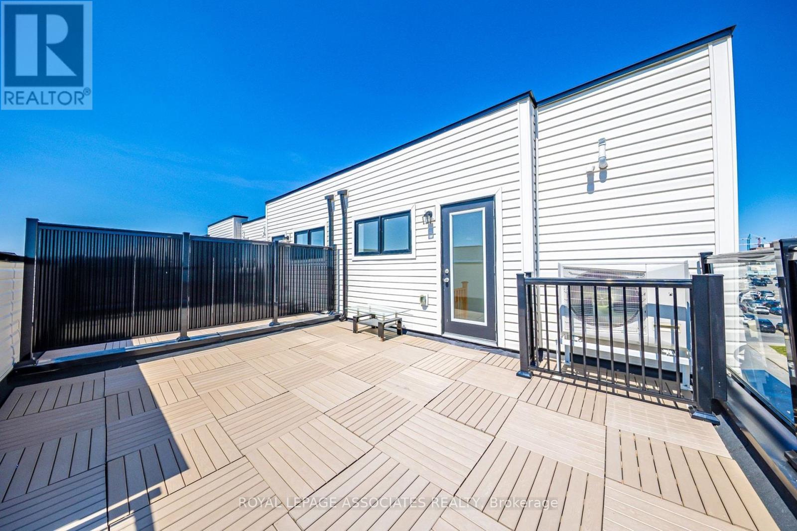 44 - 30 Liben Way, Toronto, ON