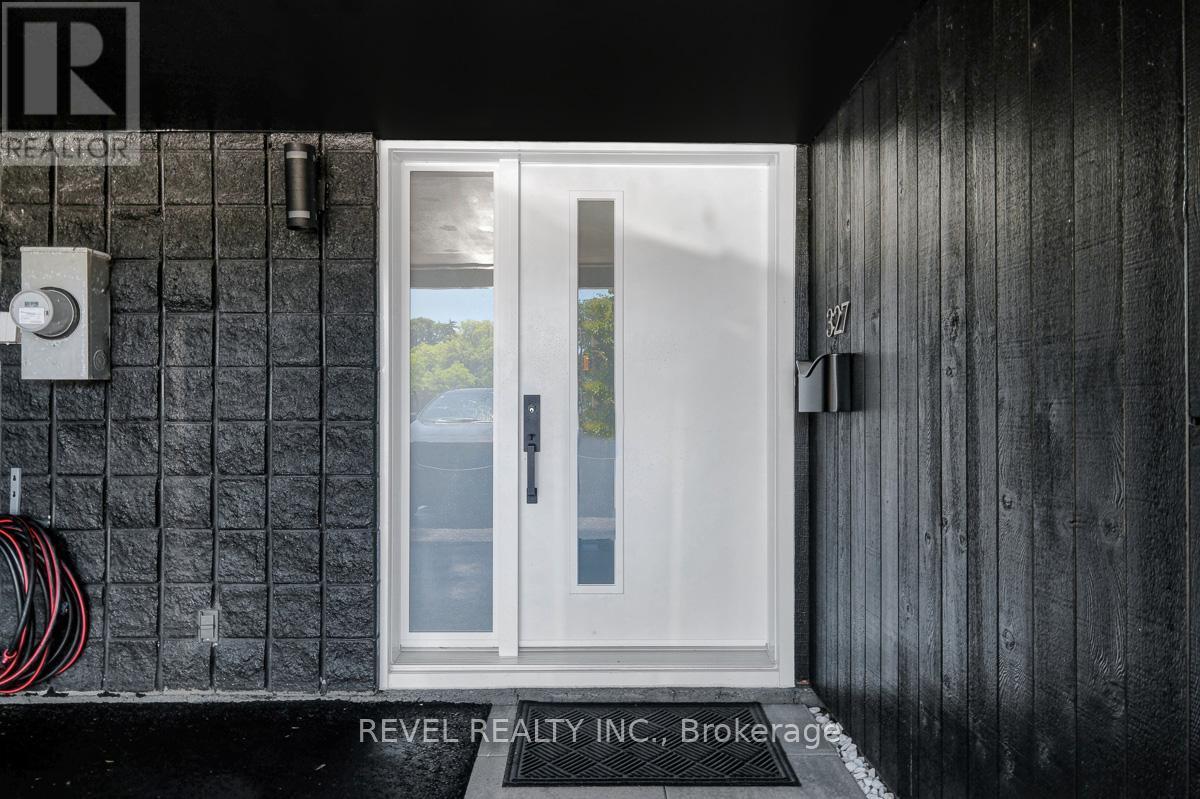 327 St Andrew Street, Ottawa, ON