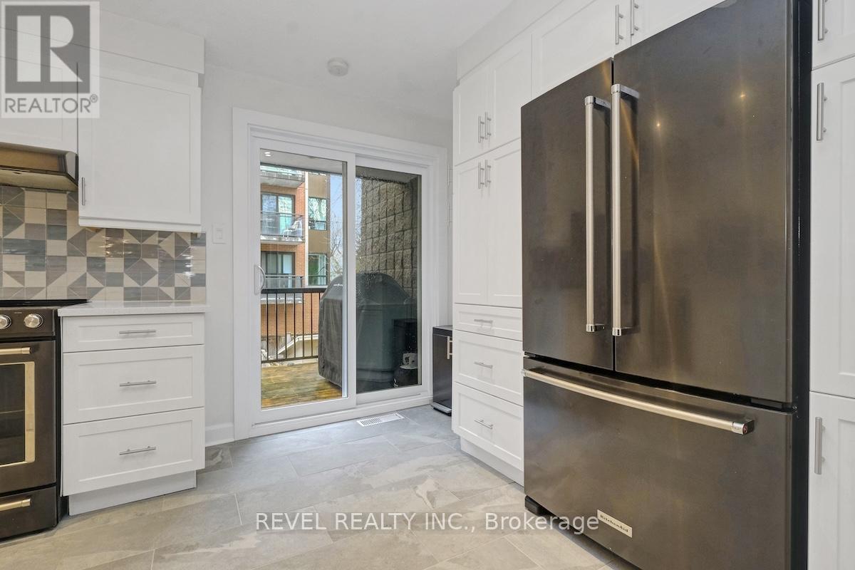 327 St Andrew Street, Ottawa, ON