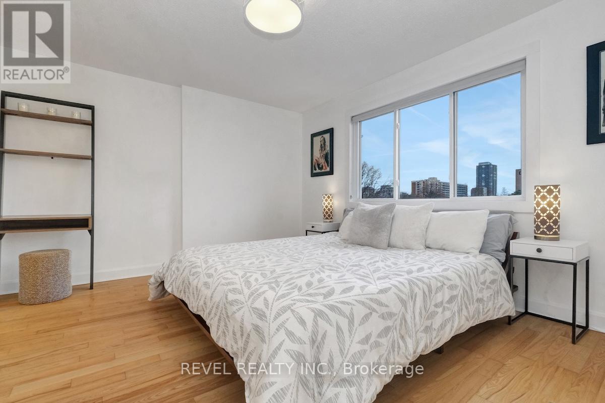 327 St Andrew Street, Ottawa, ON