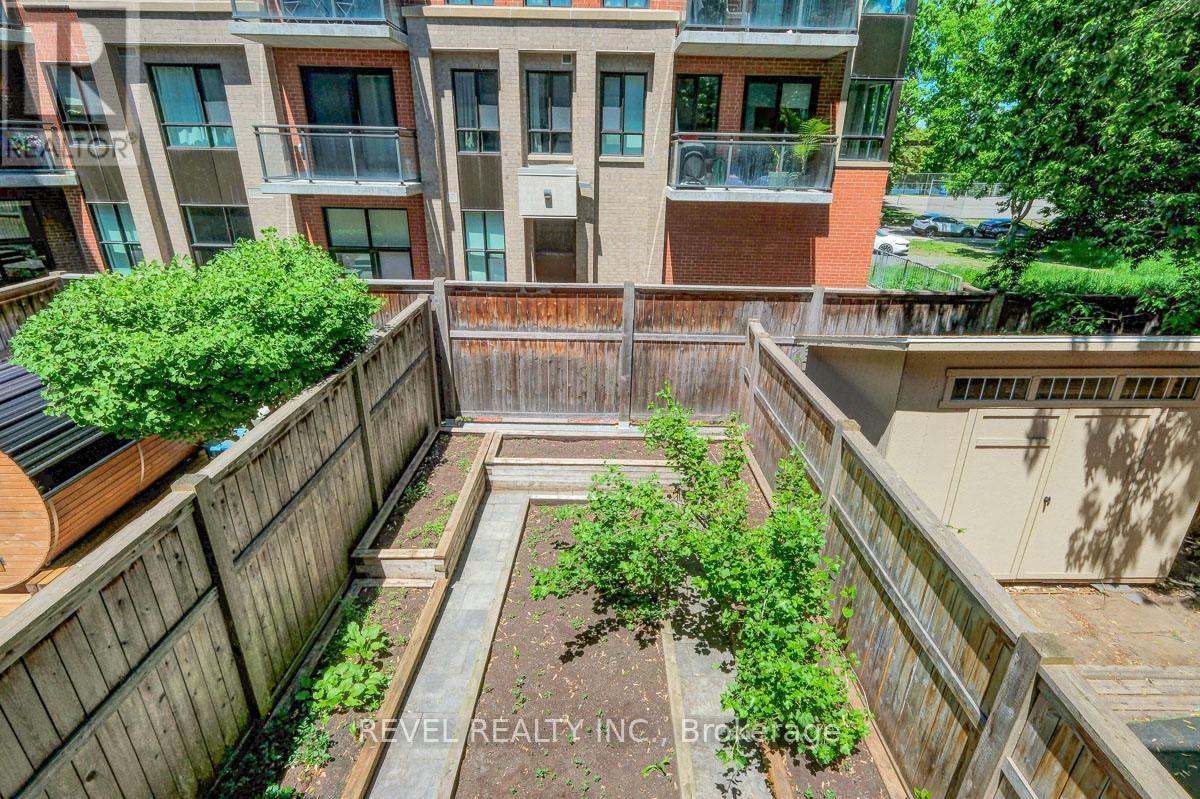 327 St Andrew Street, Ottawa, ON