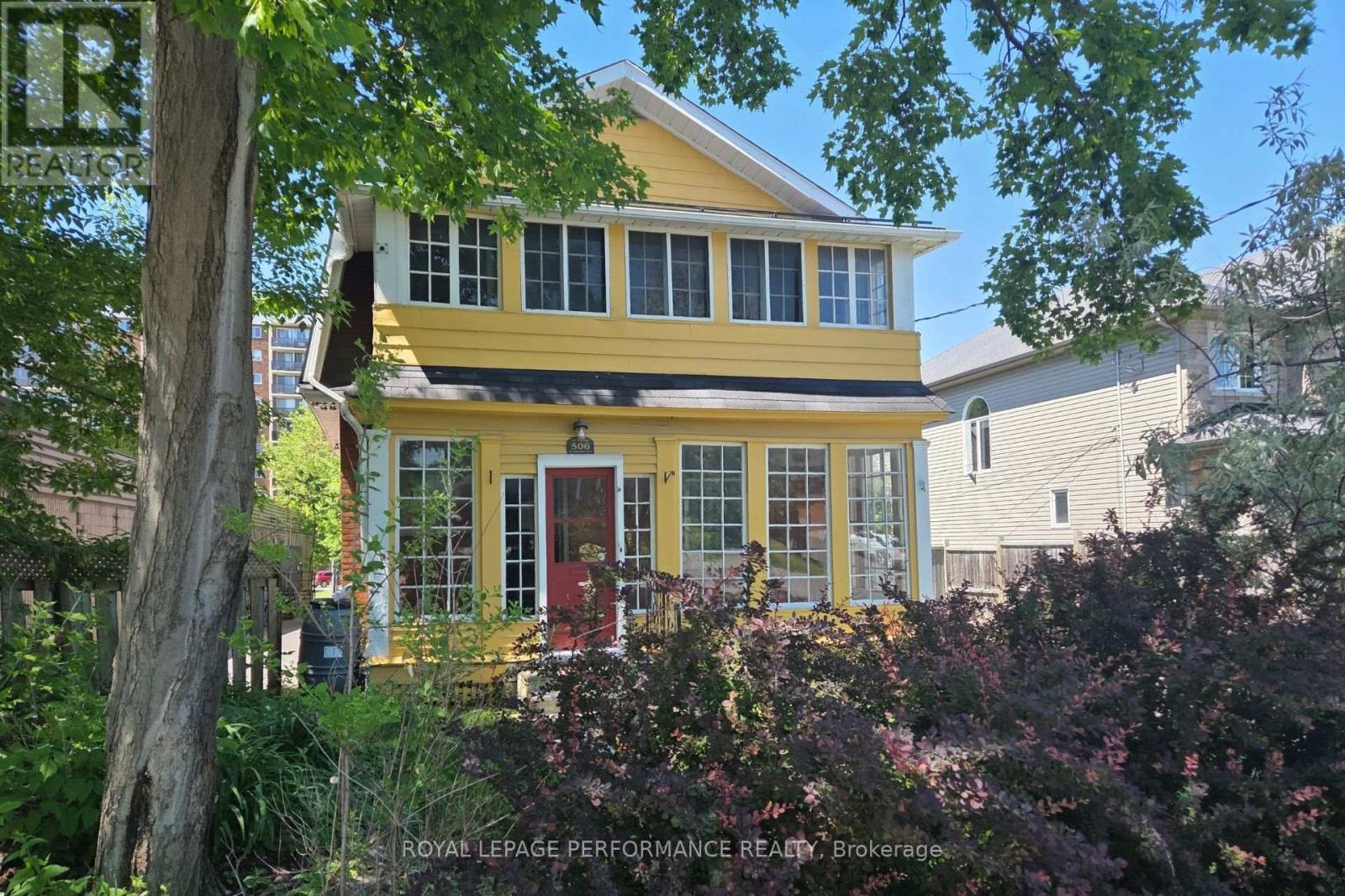 Welcome to 506 Wentworth - 506 Wentworth Avenue, Ottawa, ON