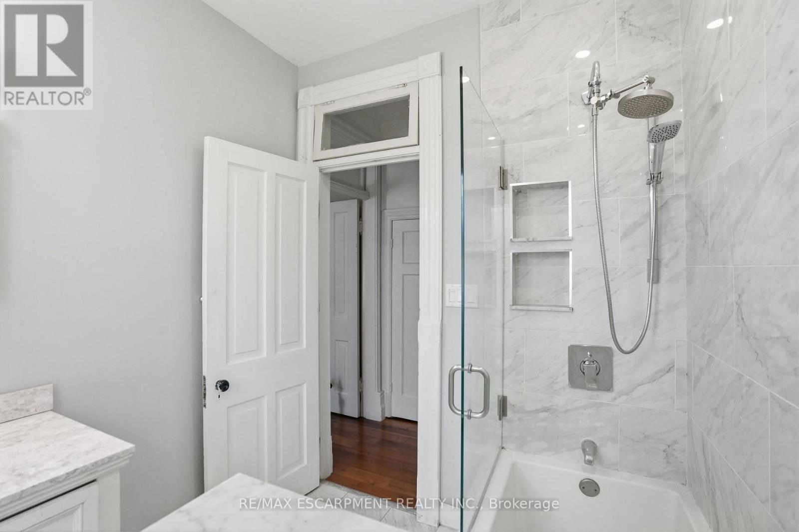 101 Victoria Avenue S, Hamilton, ON