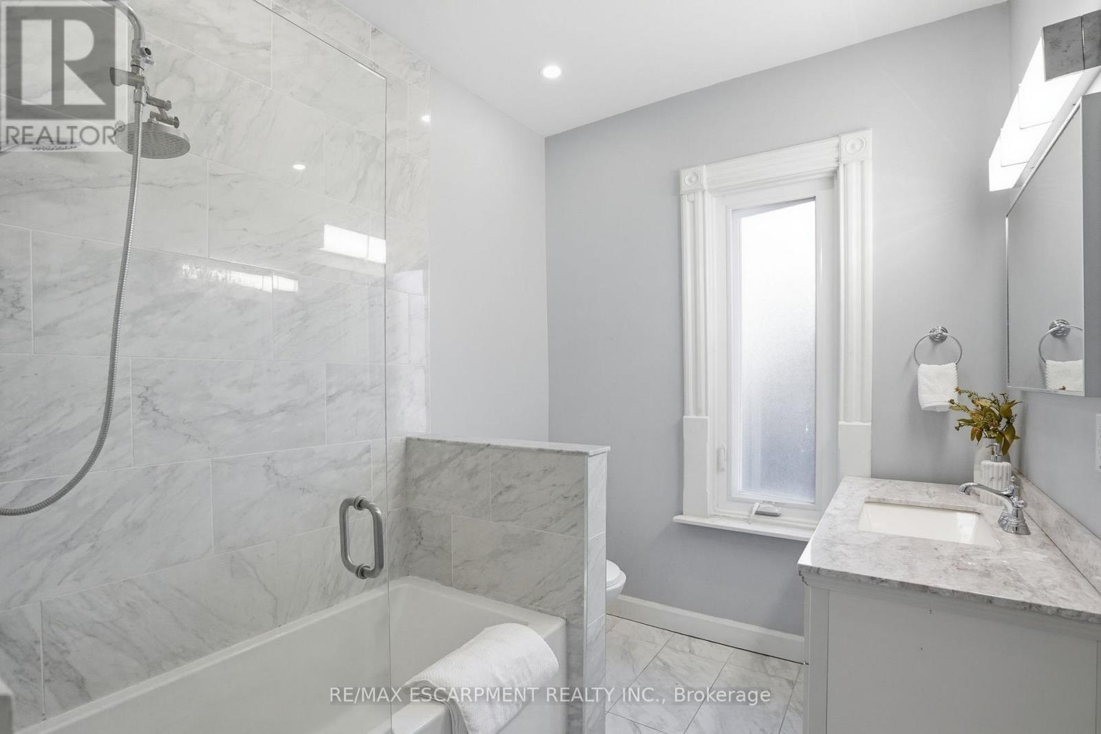 101 Victoria Avenue S, Hamilton, ON