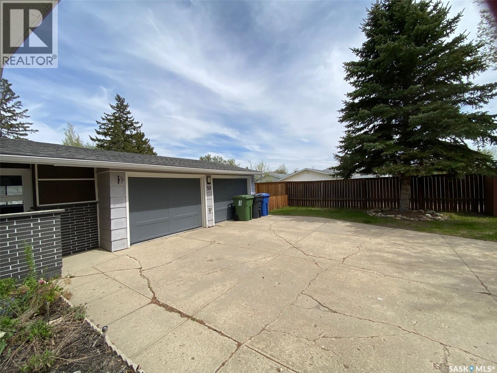 59 Deerwood Crescent, Yorkton, SK