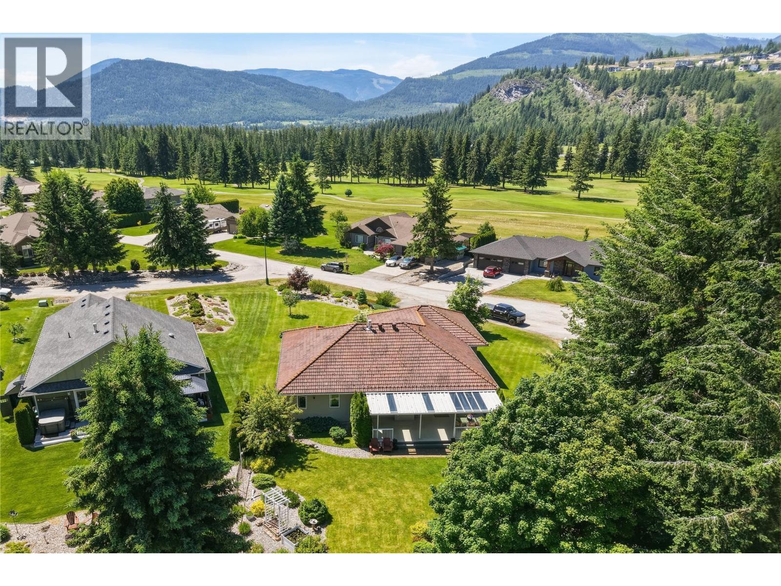 2642 Golf View Place, Blind Bay, BC - Outdoor With View