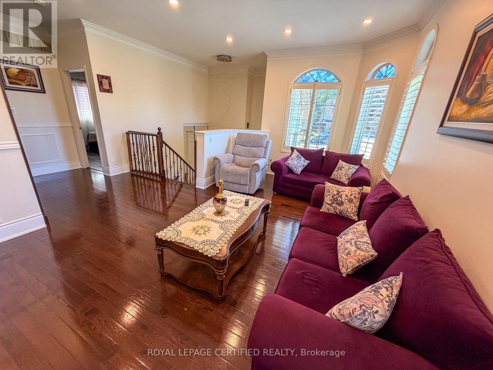 7349 Zinnia Place, Mississauga, ON