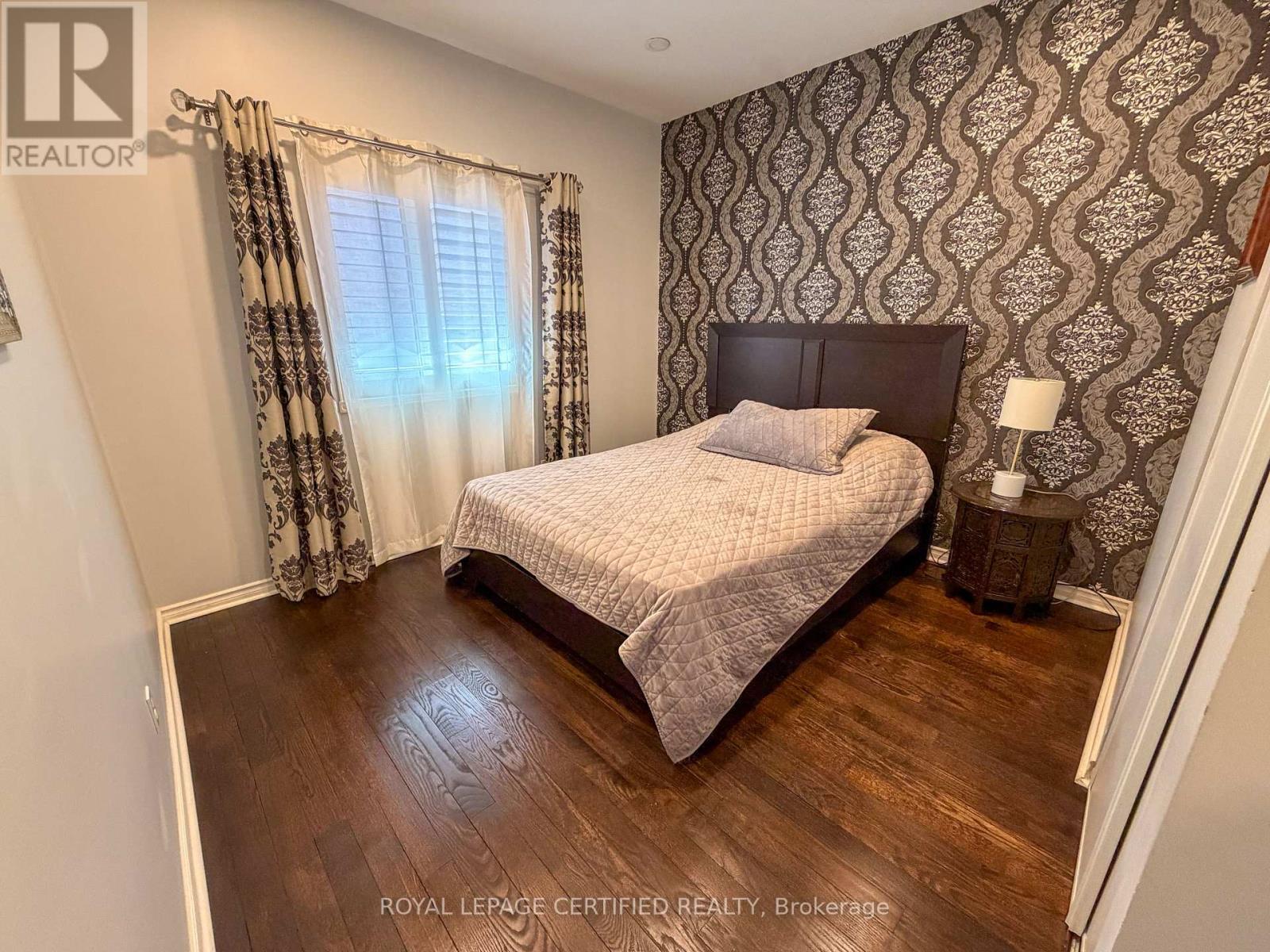 7349 Zinnia Place, Mississauga, ON