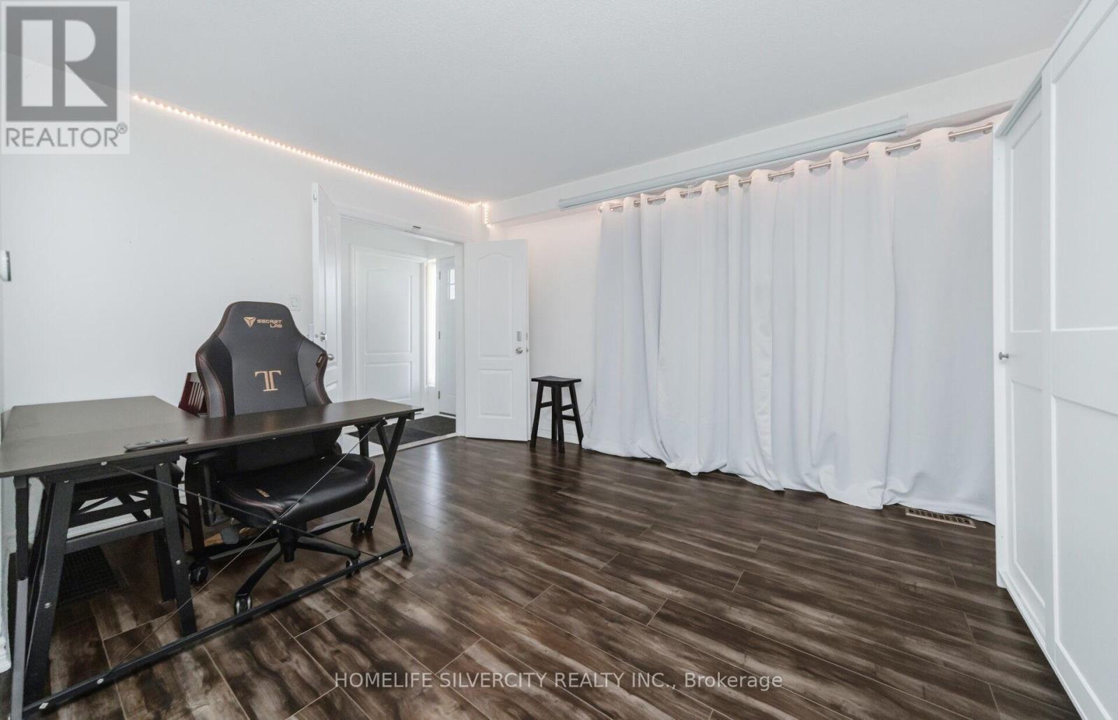 7582 Discus Crescent, Mississauga, ON