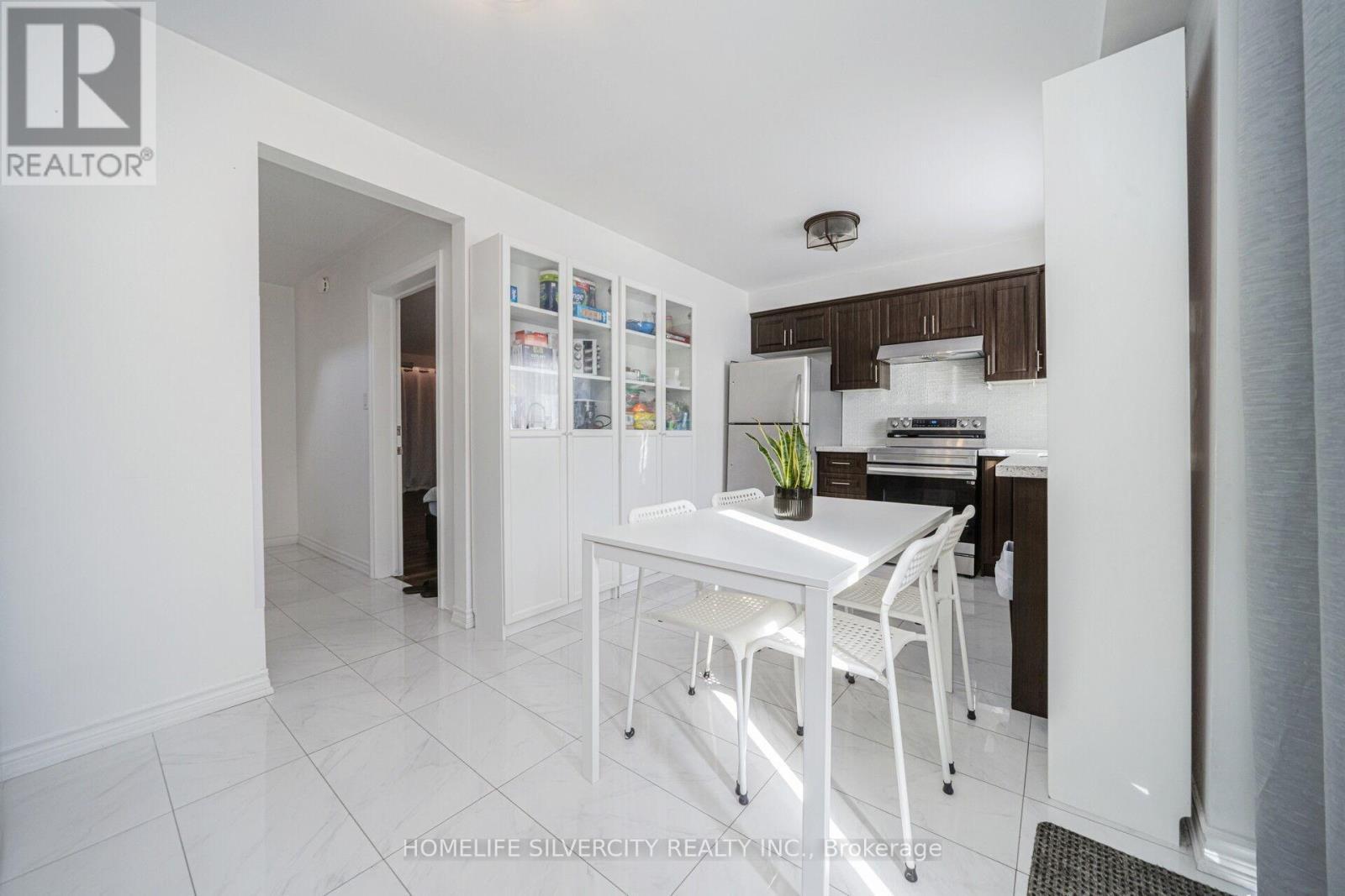 7582 Discus Crescent, Mississauga, ON