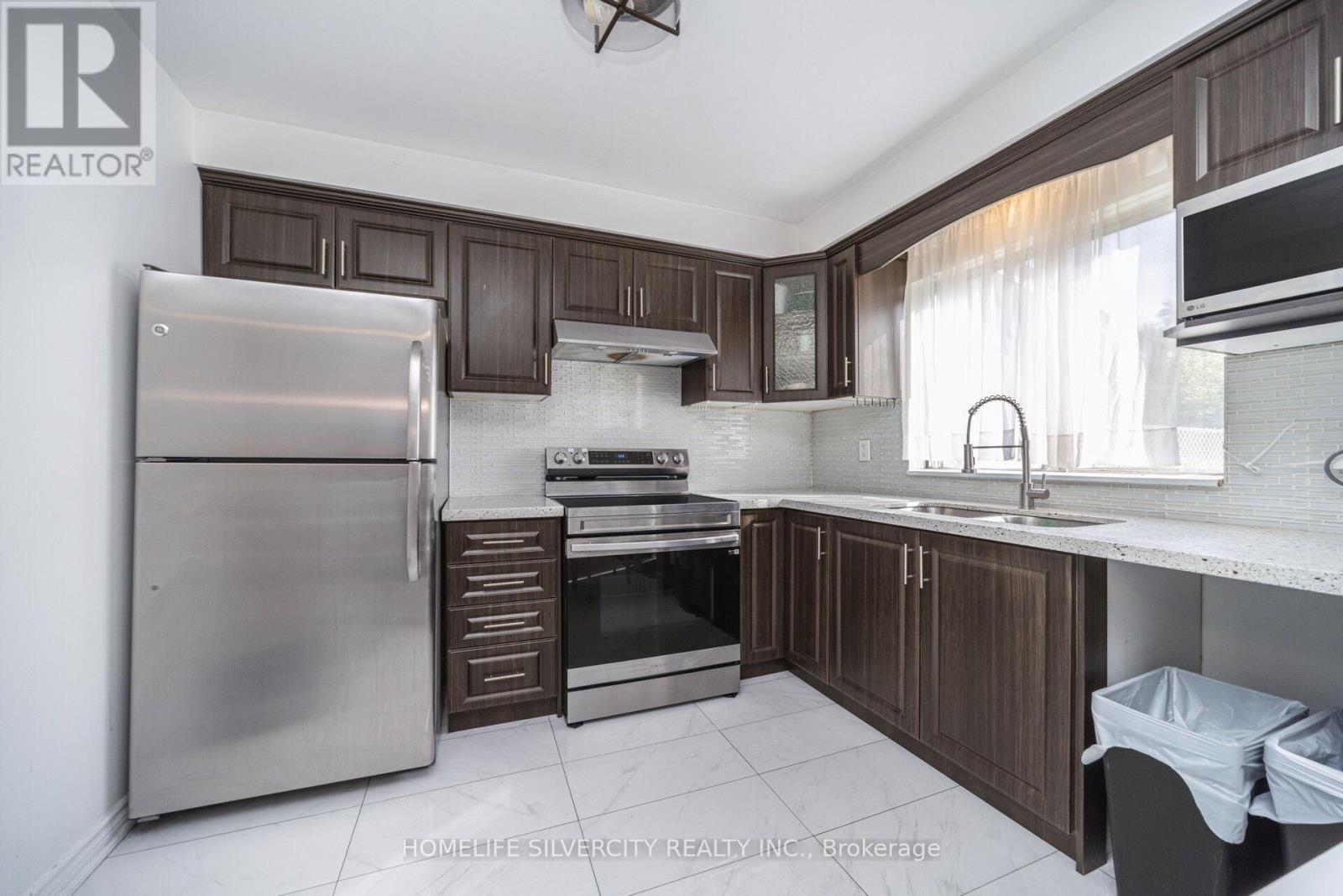 7582 Discus Crescent, Mississauga, ON