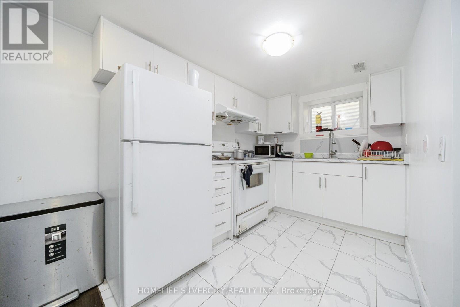 7582 Discus Crescent, Mississauga, ON