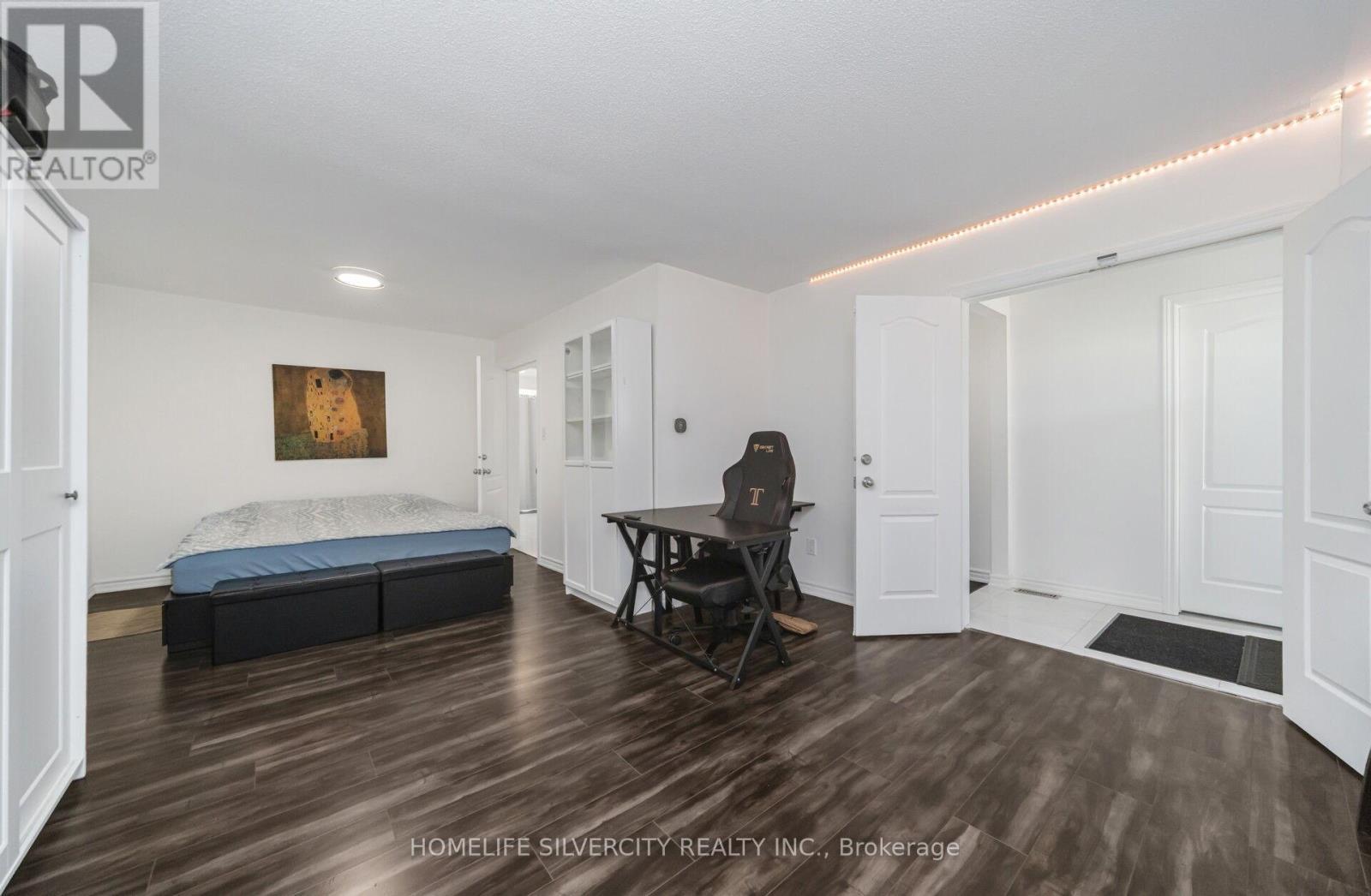 7582 Discus Crescent, Mississauga, ON