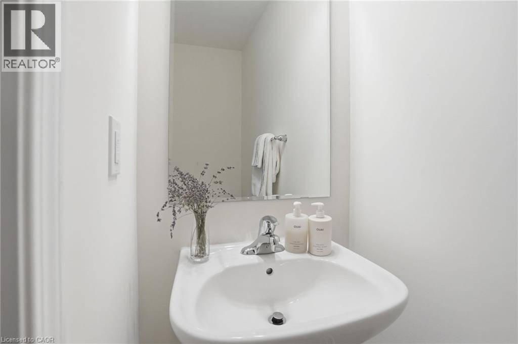 242 Waterbrook Lane, Kitchener, ON