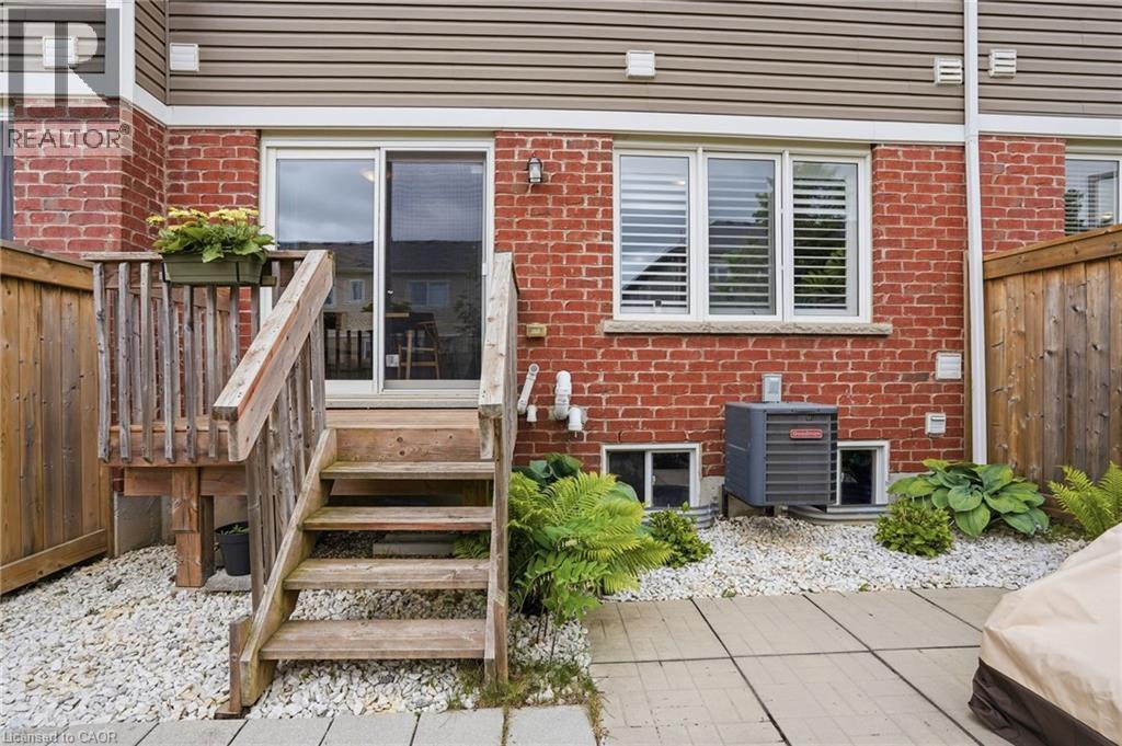 242 Waterbrook Lane, Kitchener, ON
