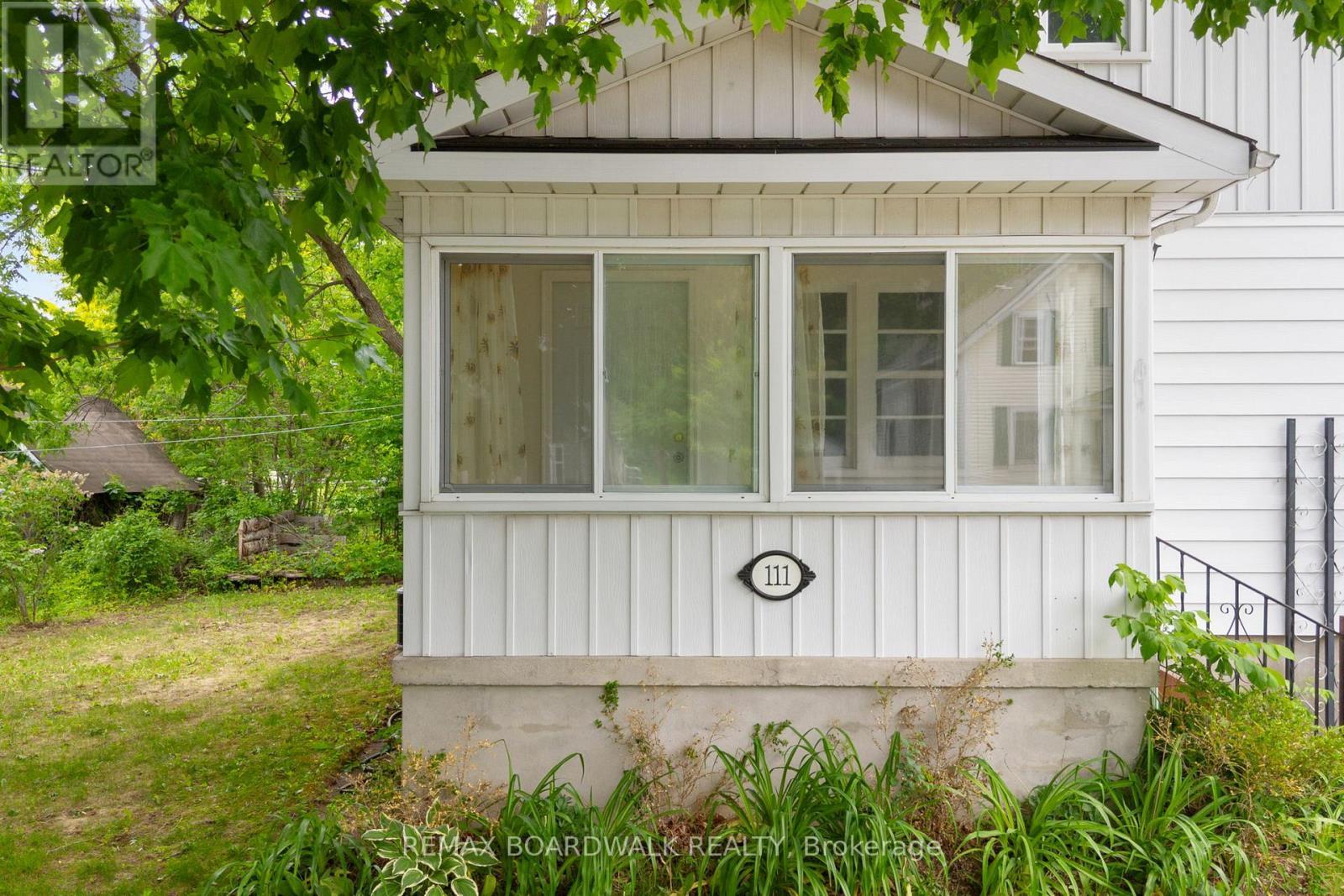 111 Beckwith Street E, Perth, ON
