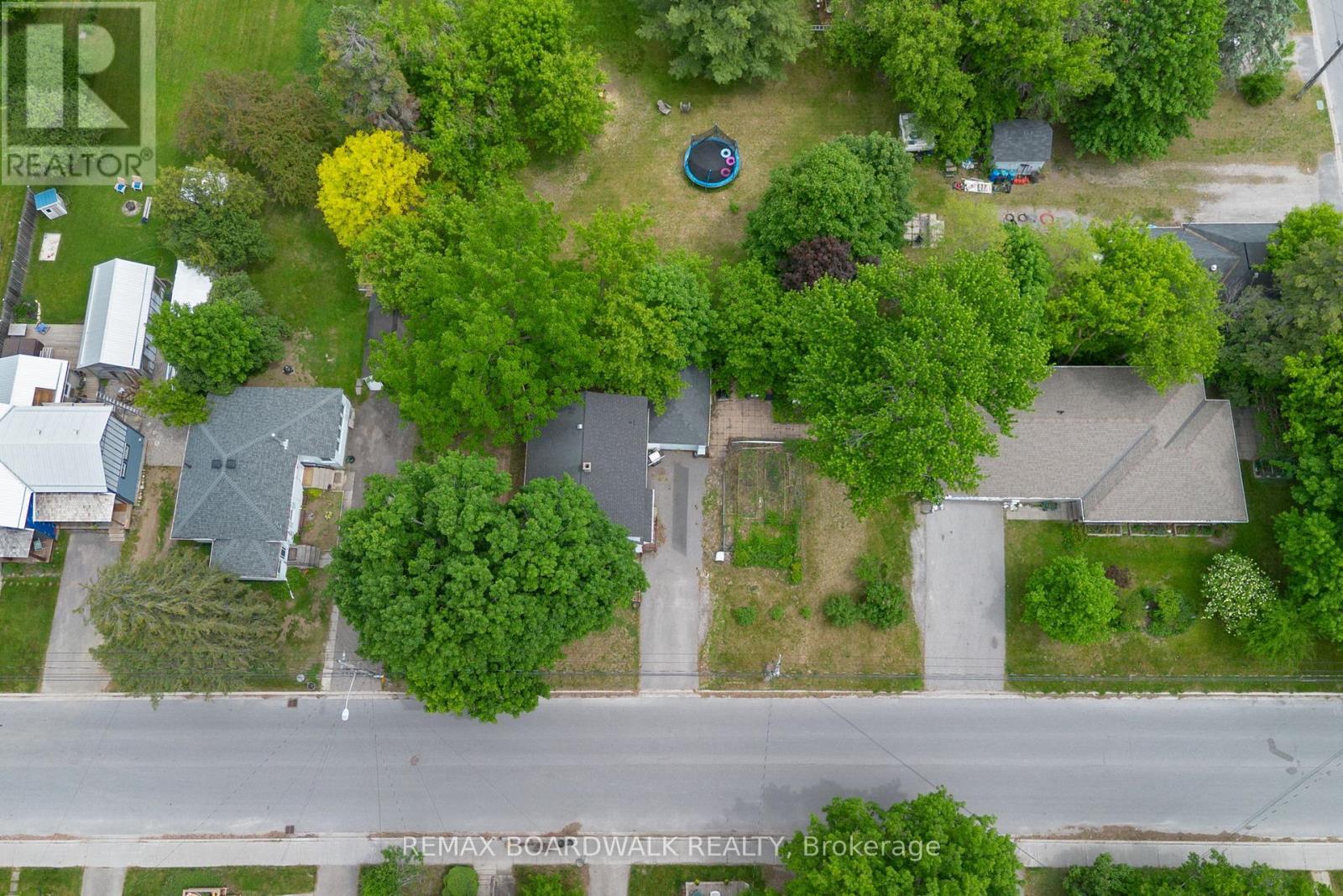 111 Beckwith Street E, Perth, ON