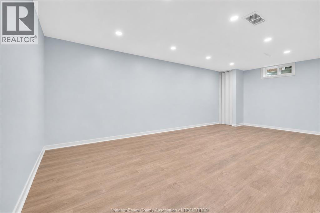 5518 Empress, Windsor, ON