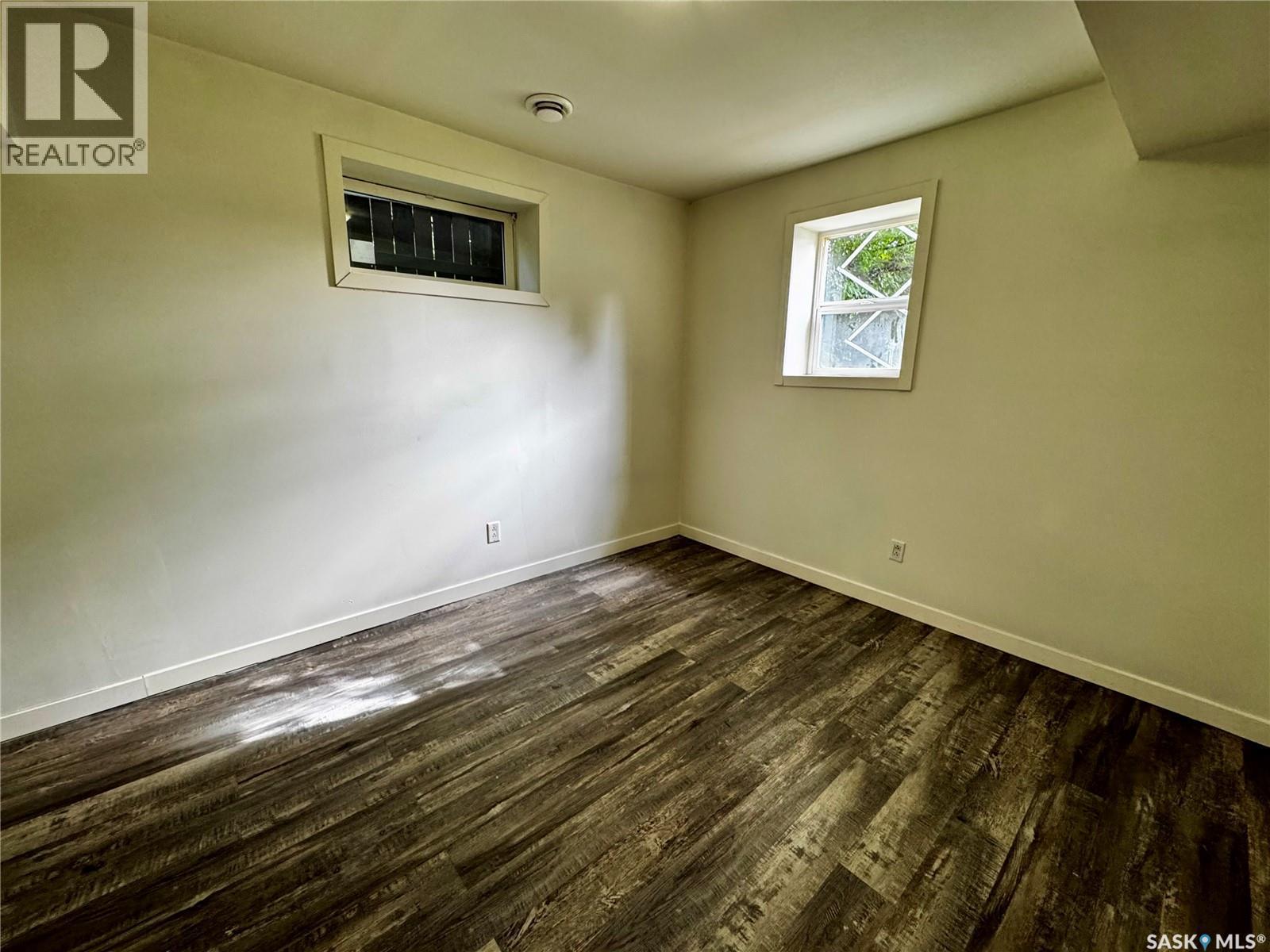 807 Weldon Avenue, Saskatoon, SK - Indoor Photo Showing Other Room