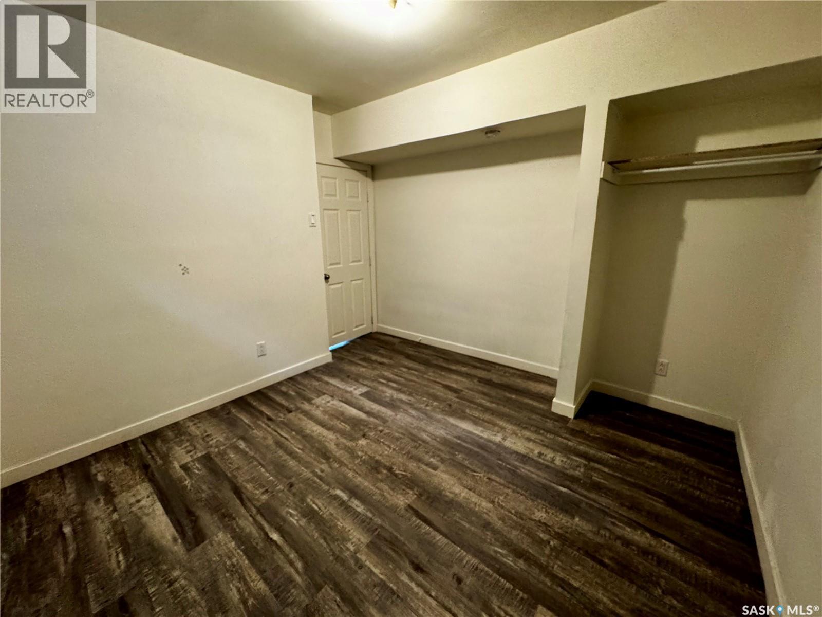 807 Weldon Avenue, Saskatoon, SK - Indoor Photo Showing Other Room