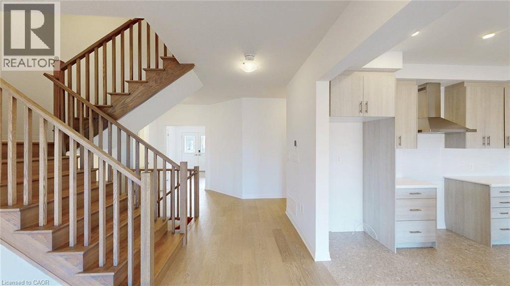 200 Cittadella Boulevard, Hamilton, ON