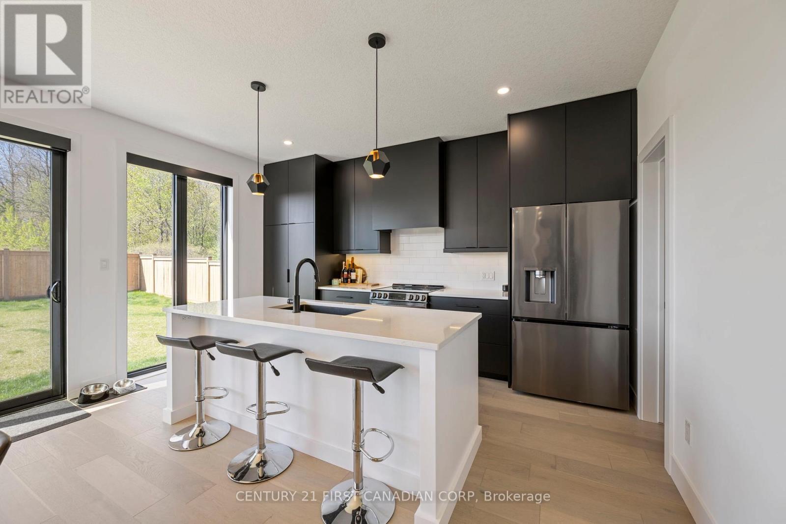 5 Hartland Circle, St. Thomas, ON