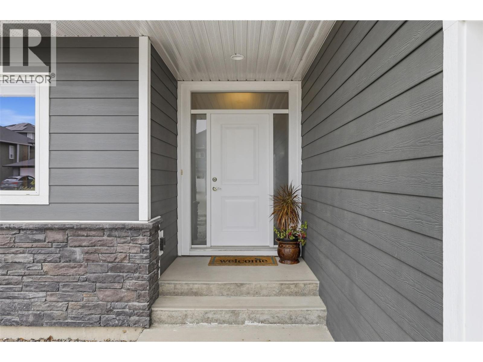 2104 Doubletree Crescent, Kamloops, BC