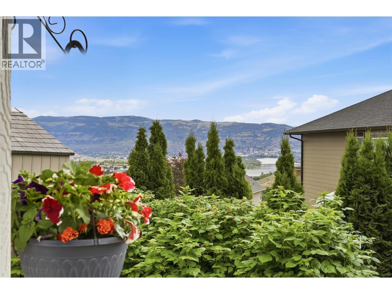 2104 Doubletree Crescent, Kamloops, BC