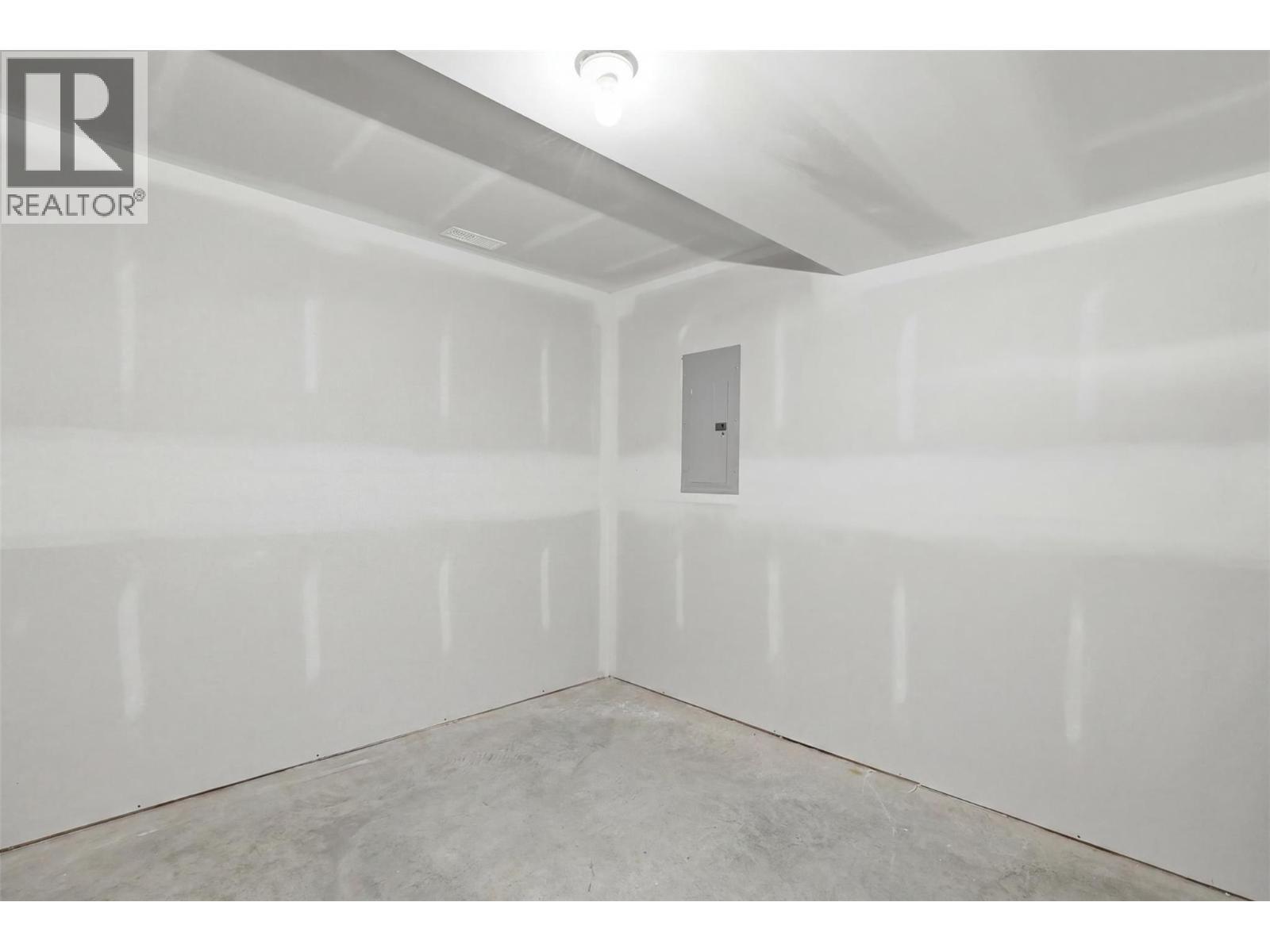 2104 Doubletree Crescent, Kamloops, BC