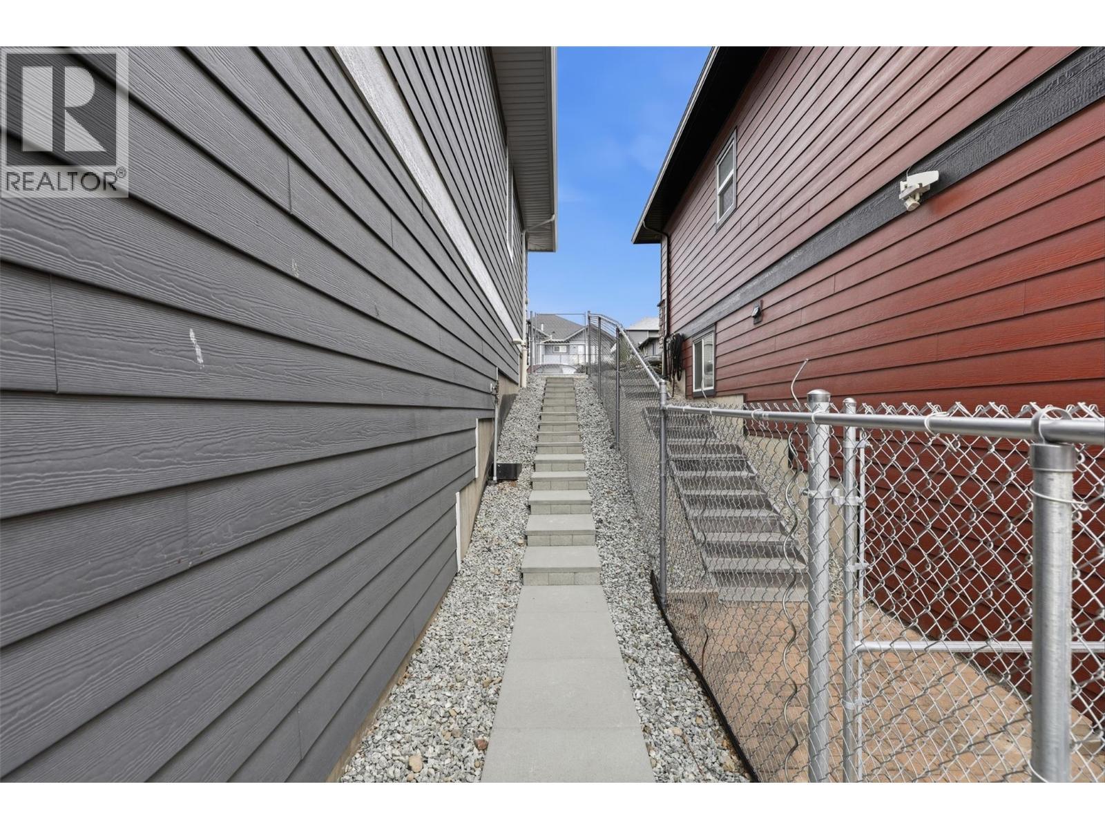 2104 Doubletree Crescent, Kamloops, BC