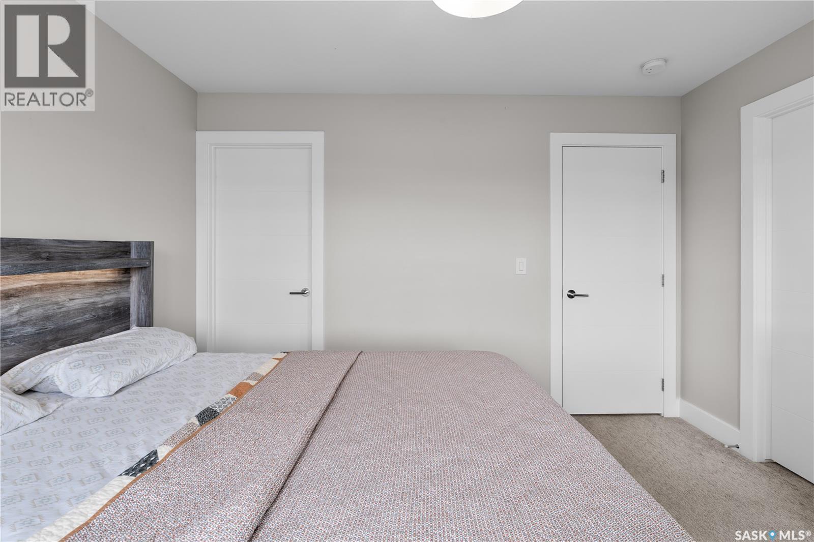 676 Meadows Boulevard, Saskatoon, SK