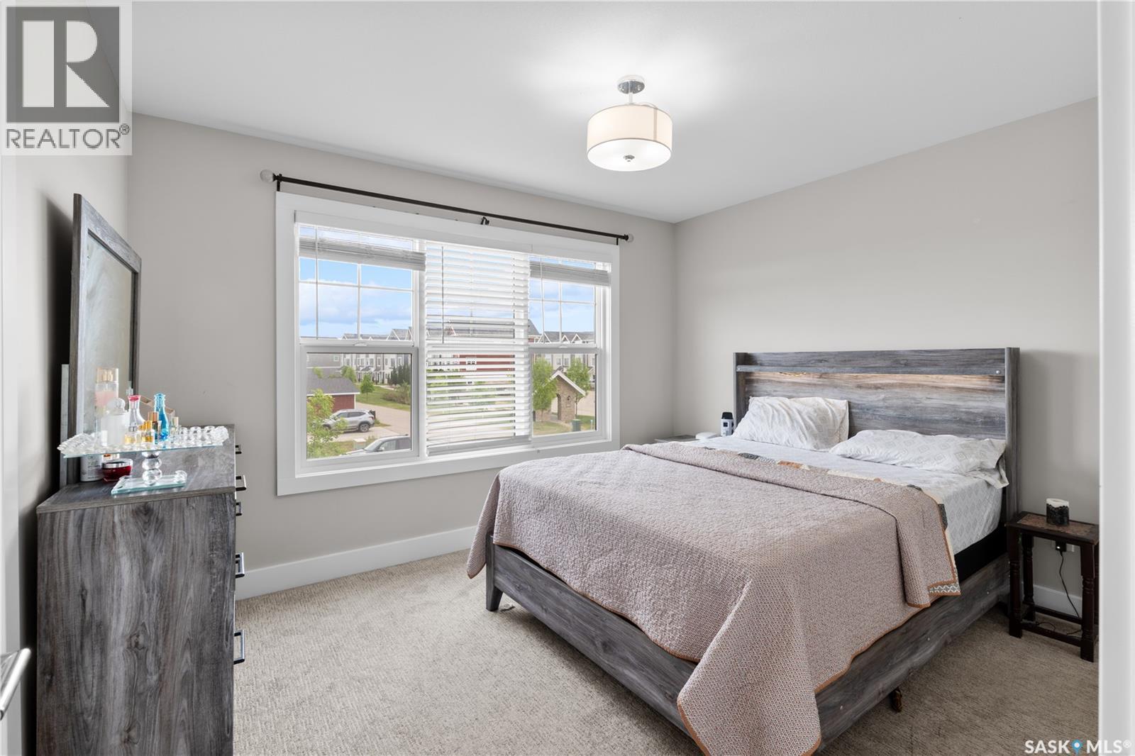676 Meadows Boulevard, Saskatoon, SK