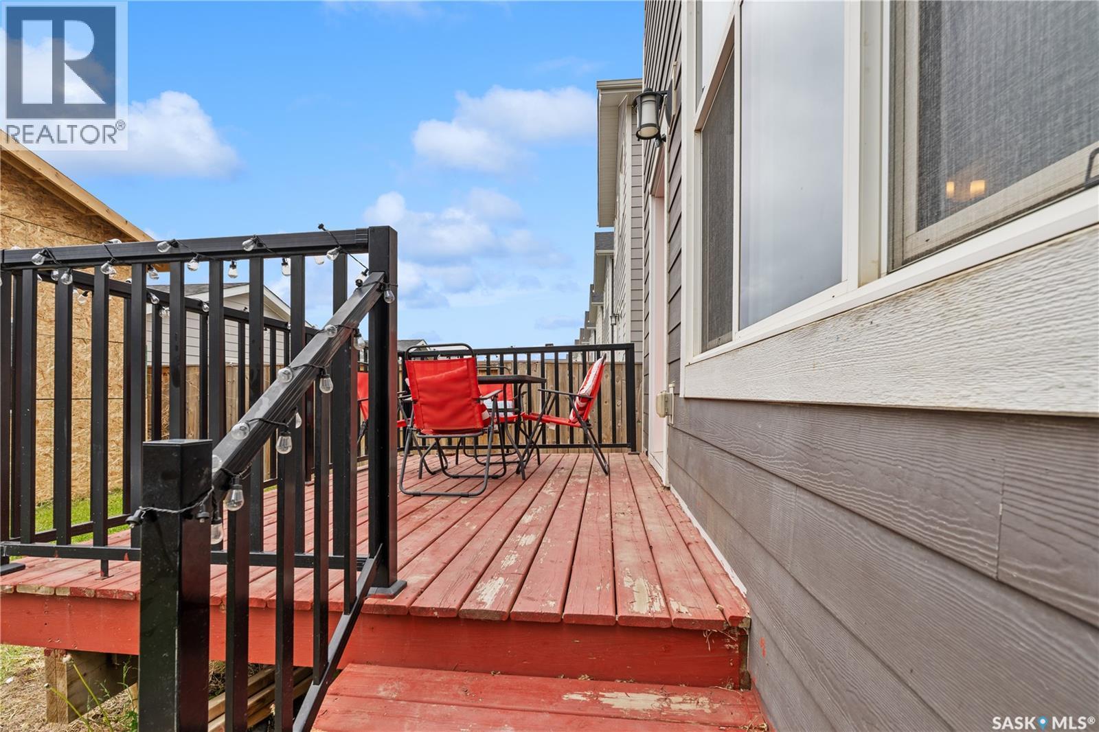 676 Meadows Boulevard, Saskatoon, SK