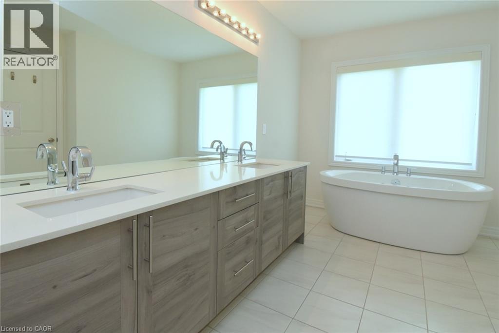 266 Chippewa Avenue, Shelburne, ON - Indoor Photo Showing Bathroom