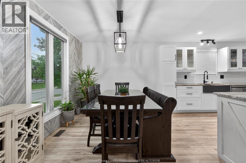 8492 Jerome, Windsor, ON