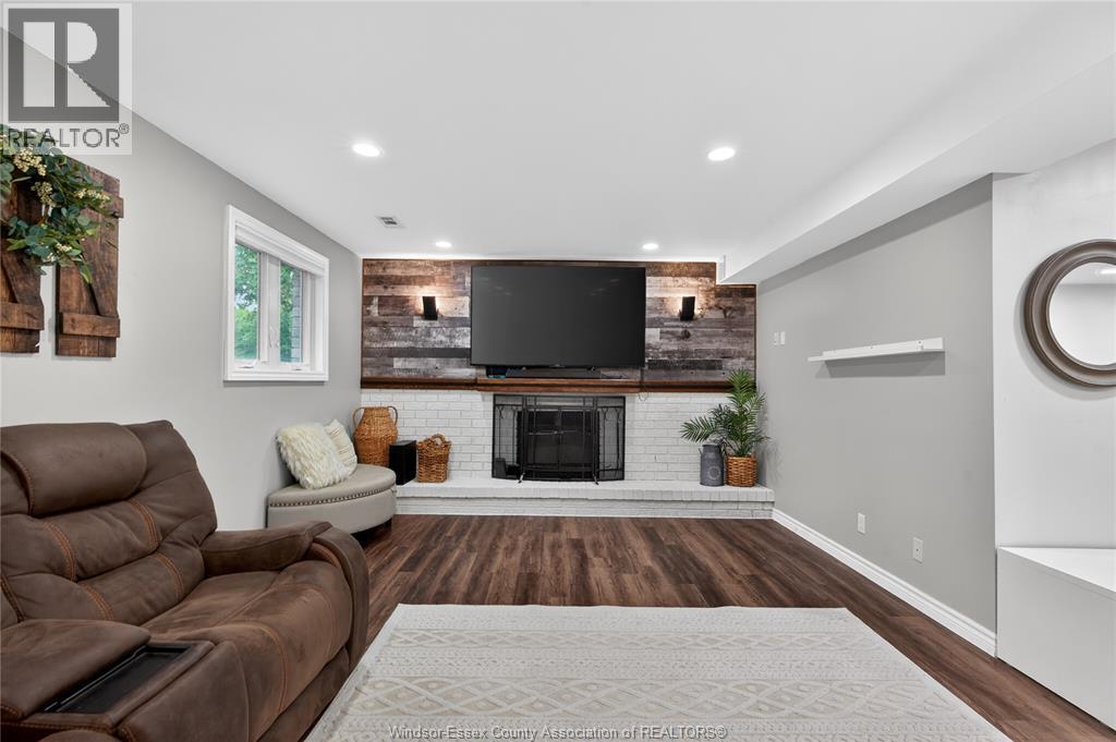 8492 Jerome, Windsor, ON