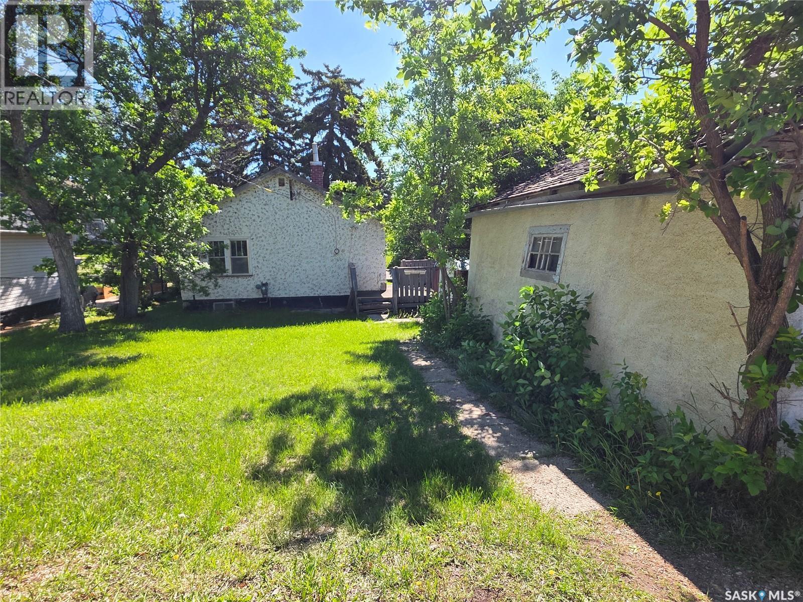 534 1St Avenue Nw, Swift Current, SK