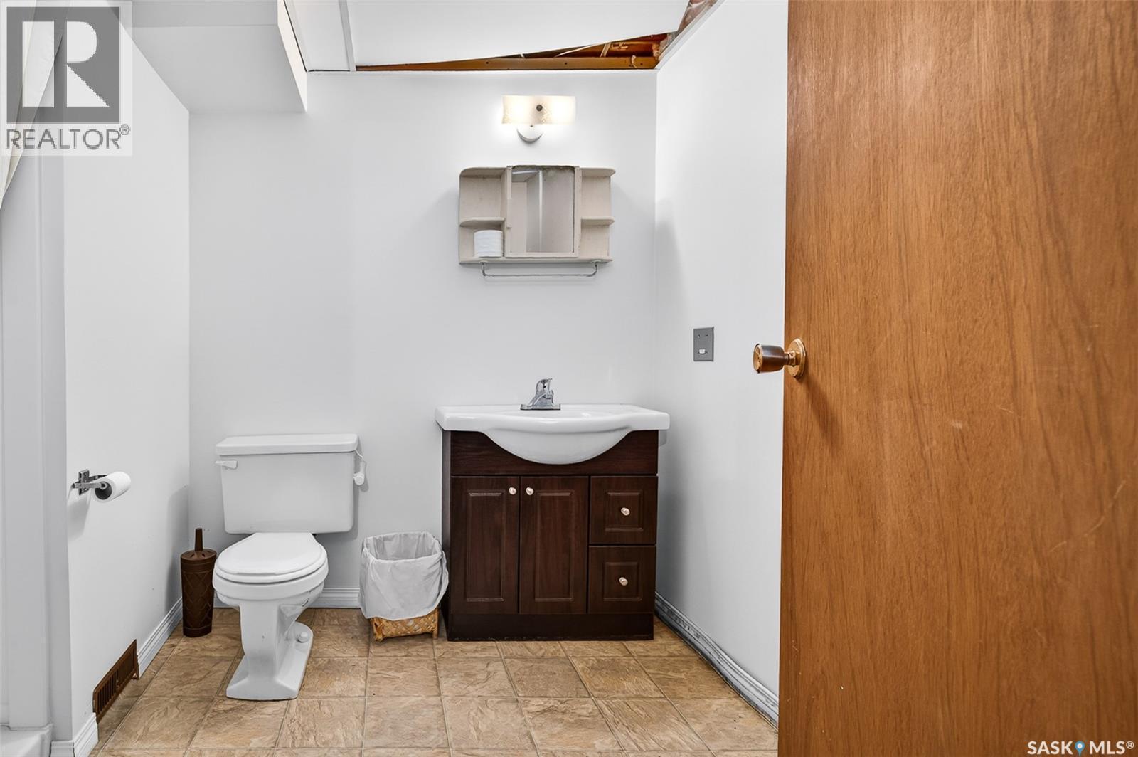 1373 Prince Crescent, Moose Jaw, SK