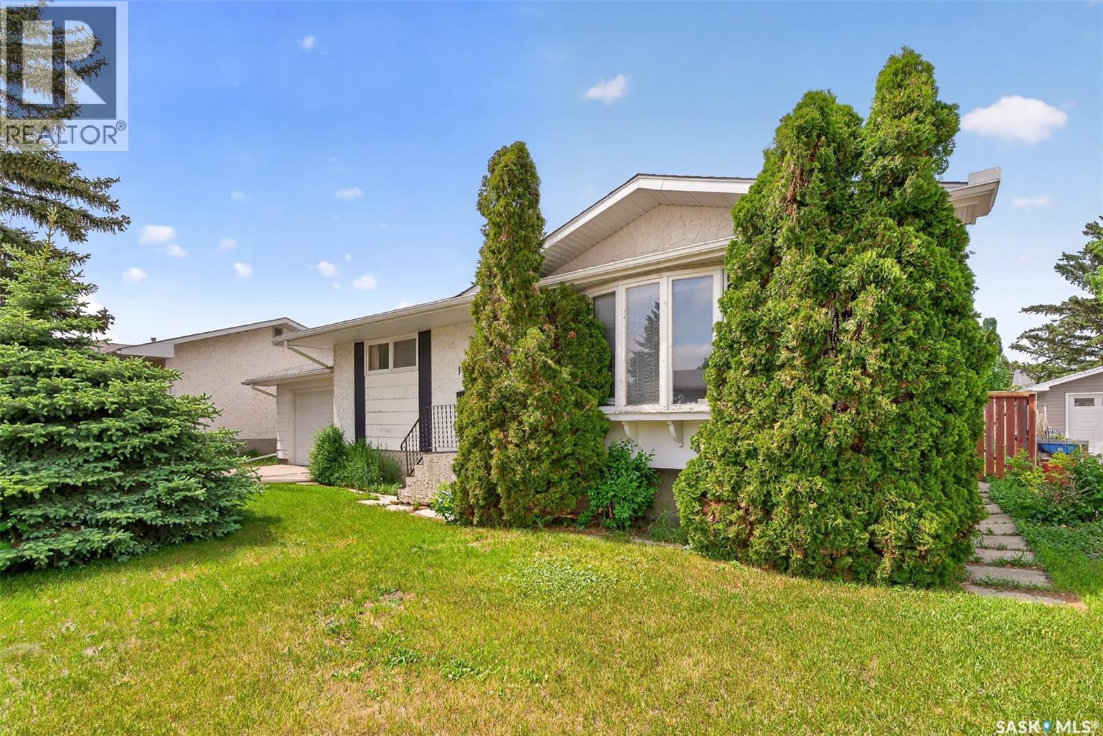 1373 Prince Crescent, Moose Jaw, SK