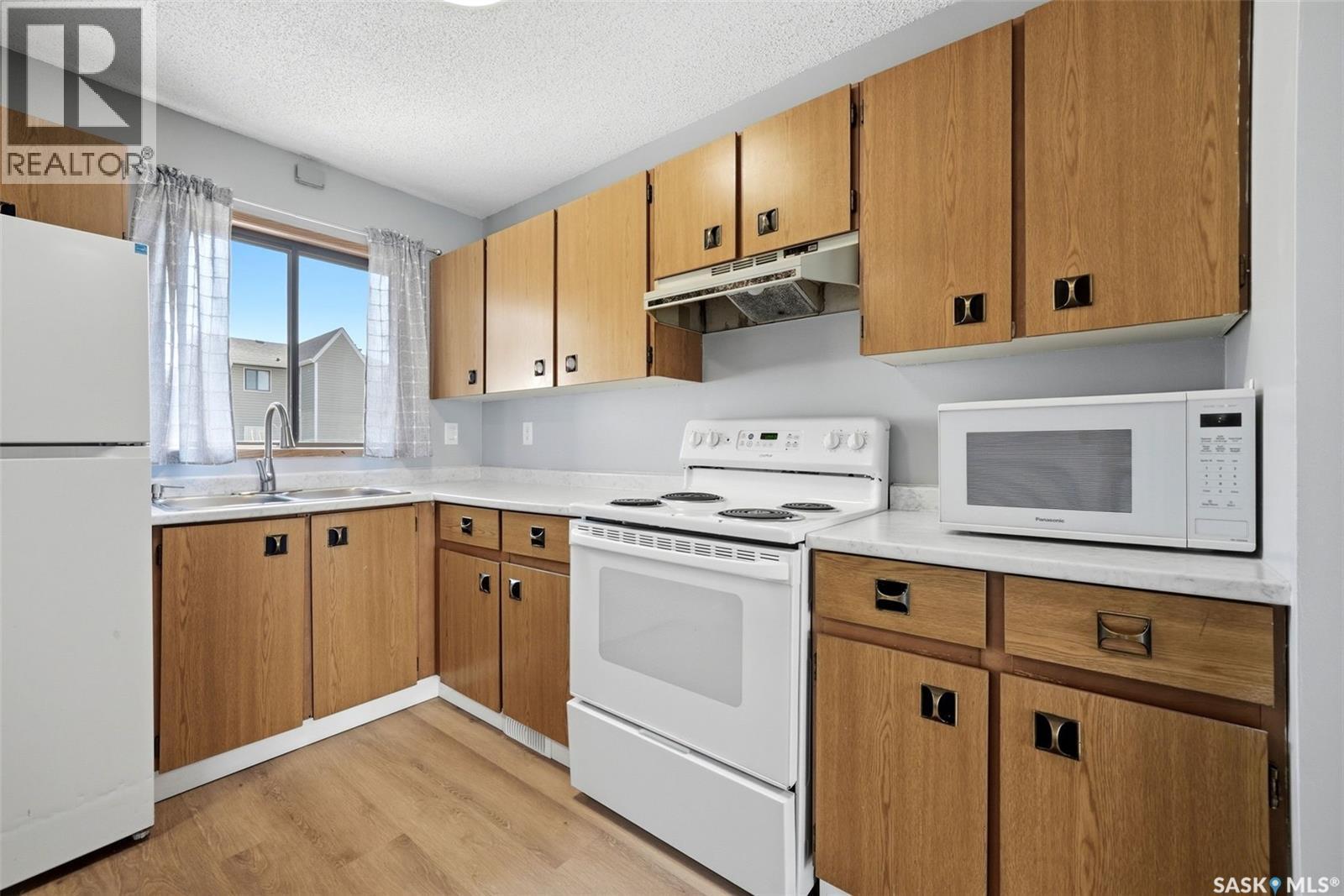 6463 Rochdale Boulevard, Regina, SK