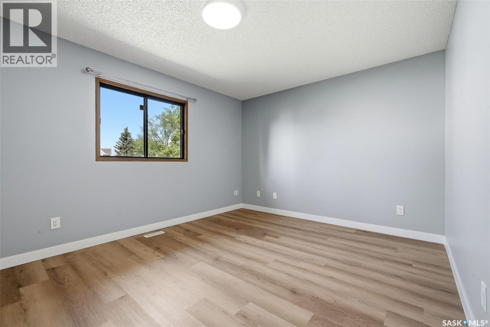 6463 Rochdale Boulevard, Regina, SK