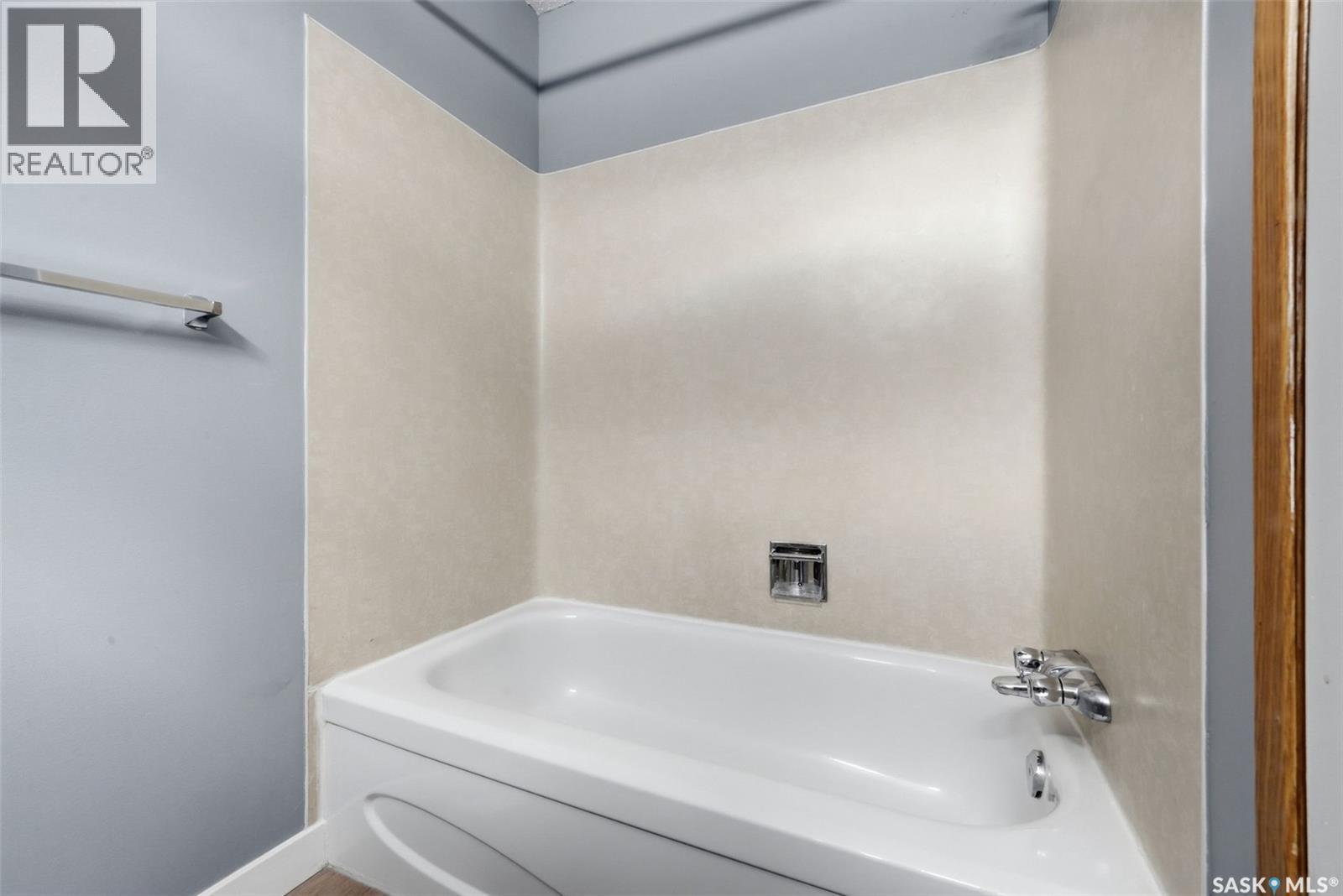 6463 Rochdale Boulevard, Regina, SK