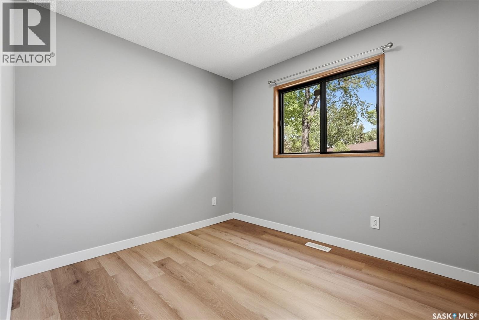 6463 Rochdale Boulevard, Regina, SK